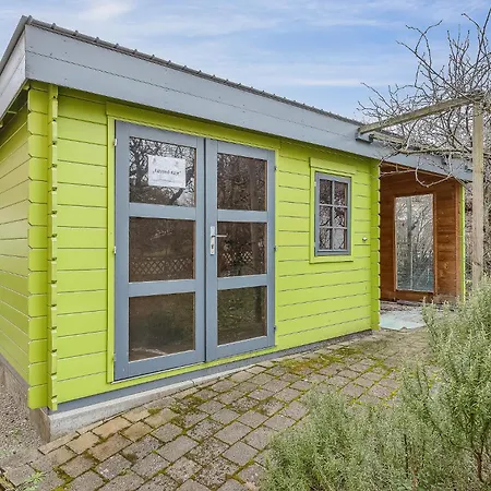 - Urlaub In Der Weinbergkoje *