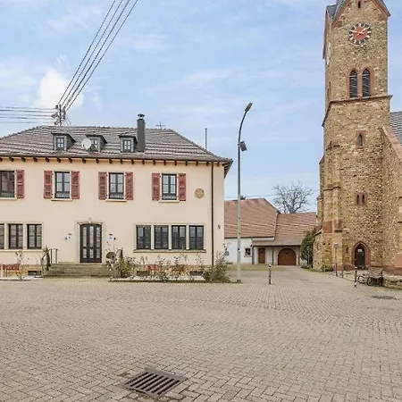 Апартаменты Rheinchalet - Komfortable Bei Deidesheim Fuer Radfahrer & Wanderer