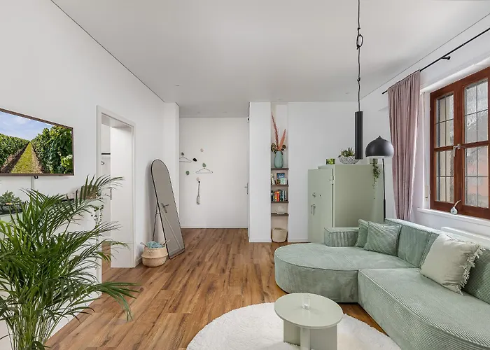 - Urlaub In Der Weinbergkoje